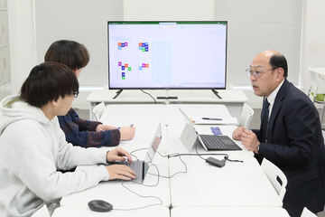 詳細を見る